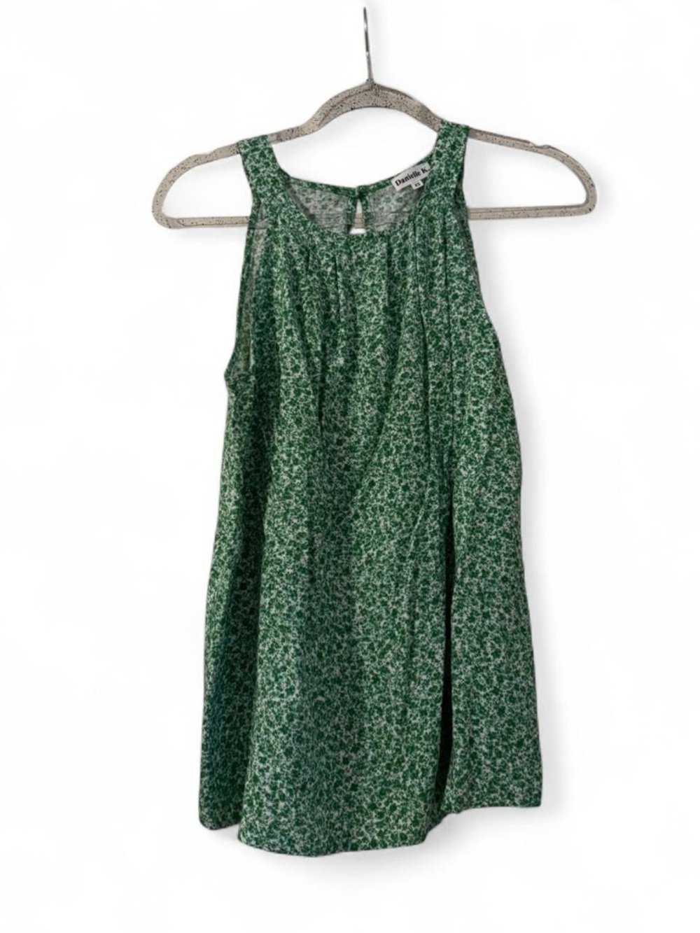 NWT Danielle K Green Floral Top